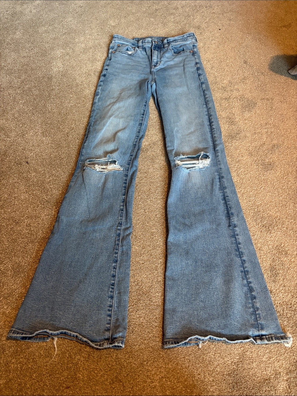 American Eagle Outfitters Super High Rise Flare Jeans Women’s size 2 extra long